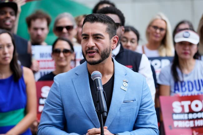 Michigan Democrats Revolt Against Abdul El-Sayed